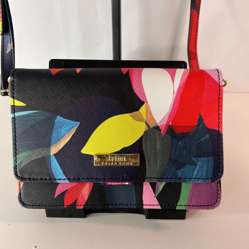 Trina Turk Signature Floral Crossbody Bag Saffiano Vegan Leather Black Multi